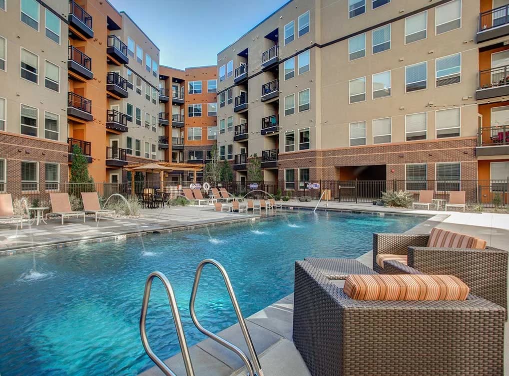 Riverfront Park pool amenity